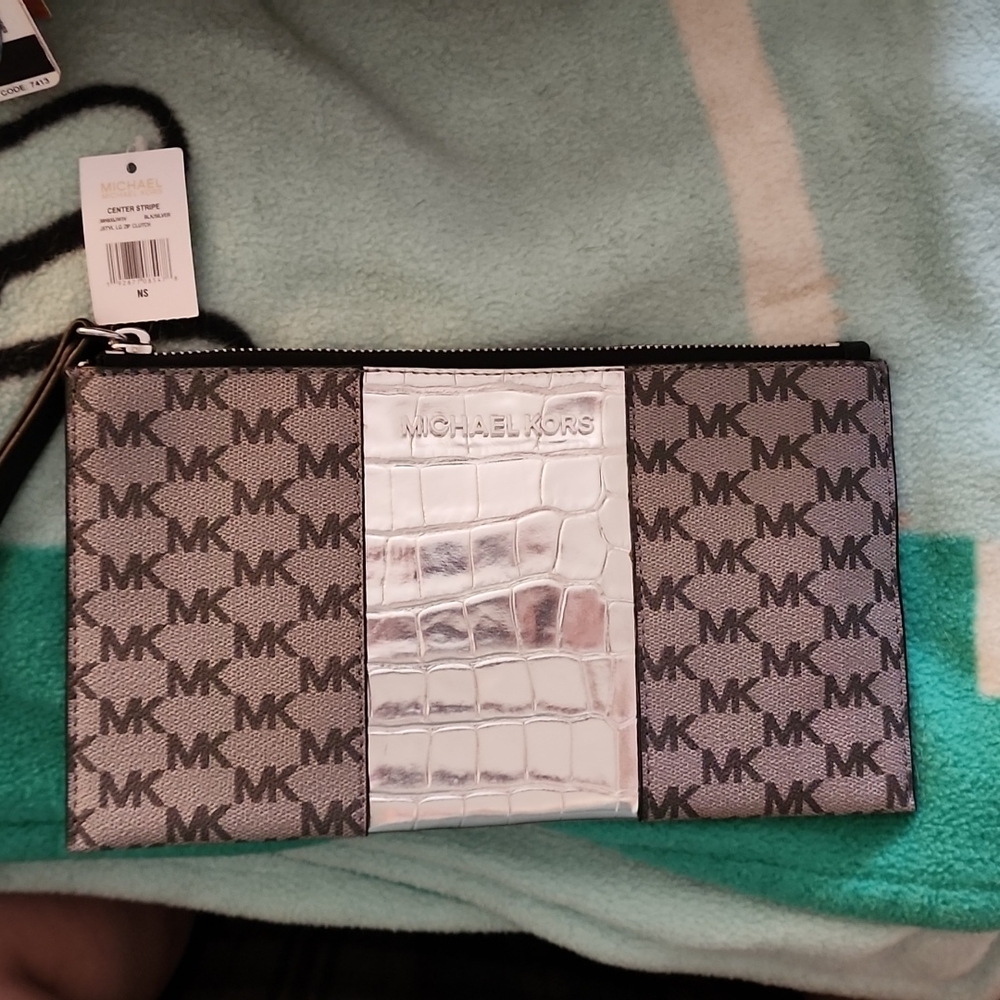 Michael Kors Wristlet